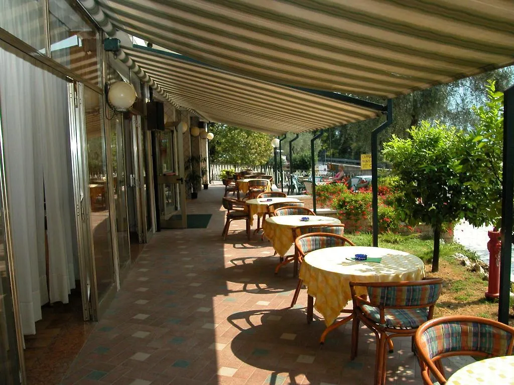 Hotel San Giorgio Limone sul Garda 3*,  Italia