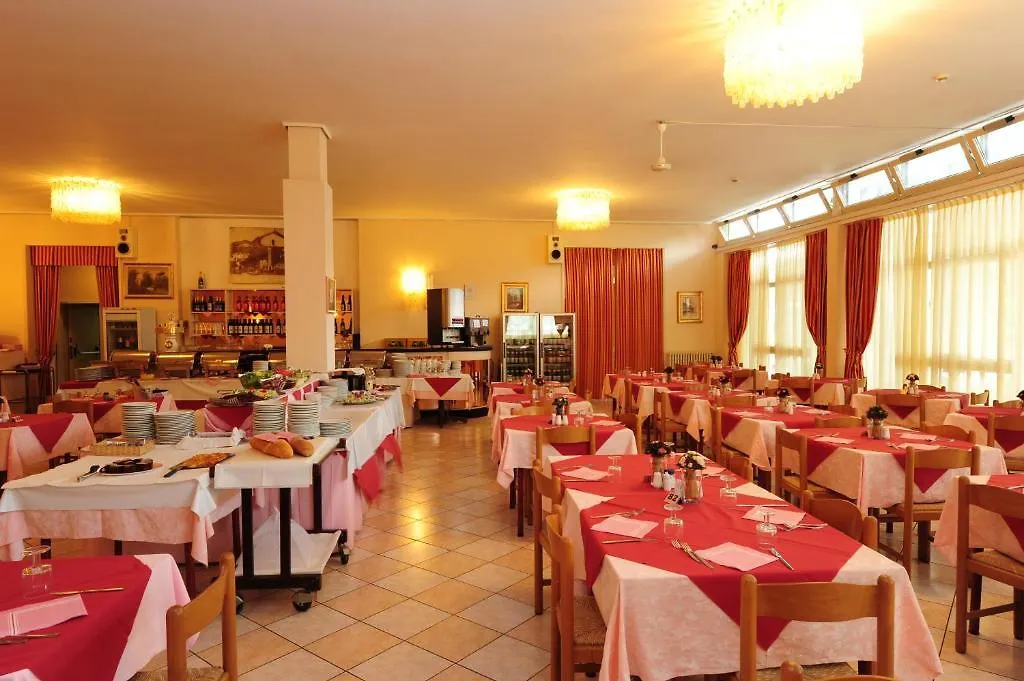 Hotel San Giorgio Limone sul Garda 3*,  Italia
